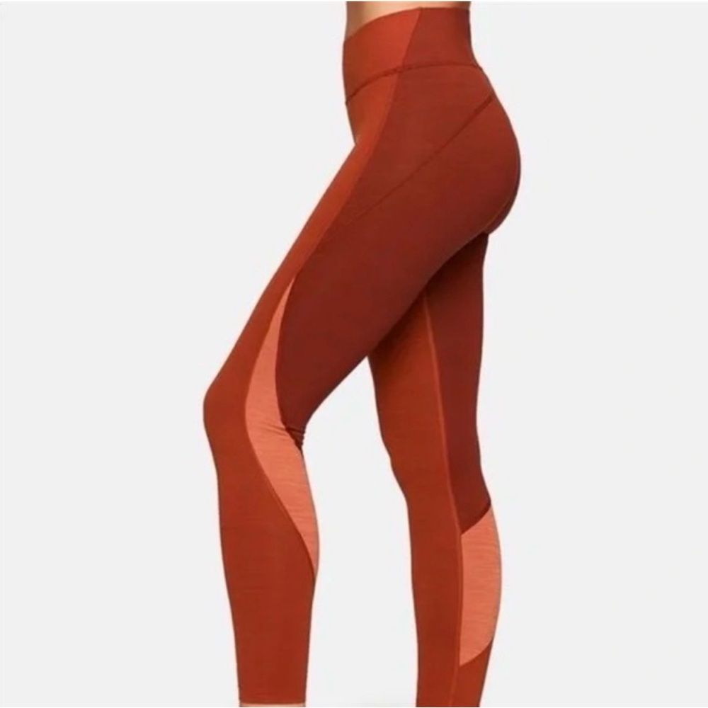 Outdoor Voices Rust and Coral Leggings